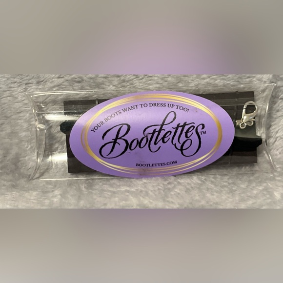 Bootlettes boot jewelry - Picture 2 of 3